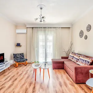 Grand Next To Center 3bd 110sqm Selanik